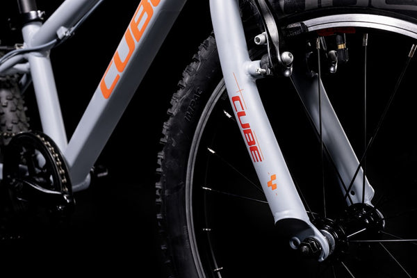 Cube acid 200 bike hotsell