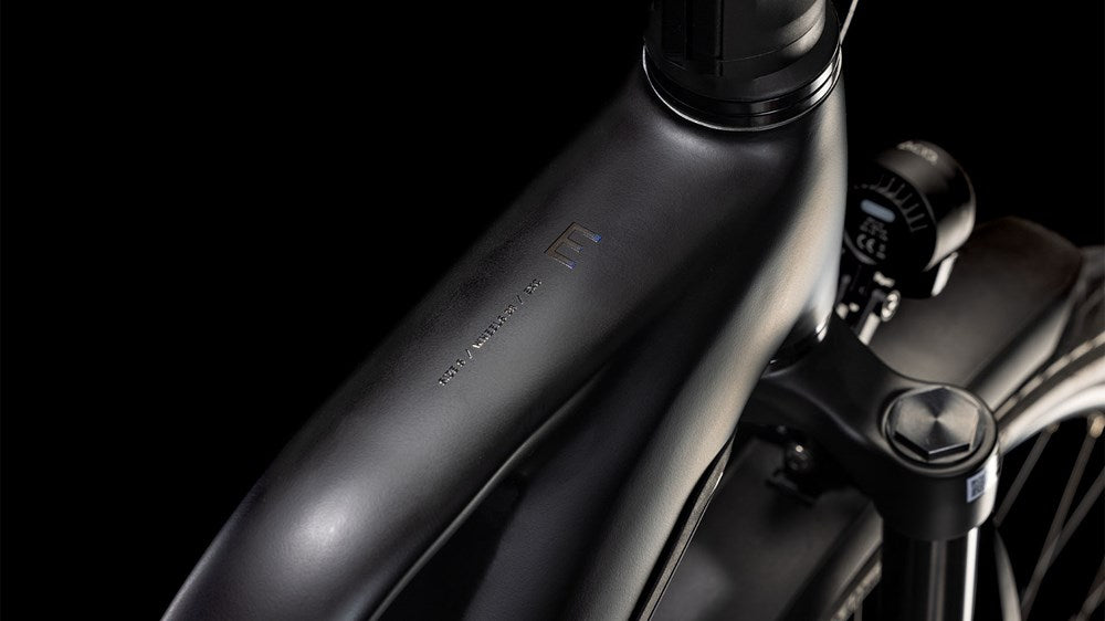 Cube Kathmandu Hybrid EXC 800 black´n´prism Trapeze 2025