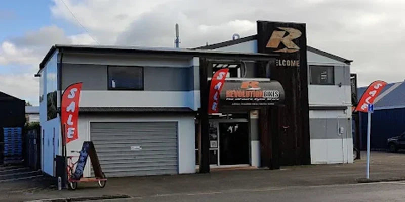 revoltion bikes havelock north hawkes bay